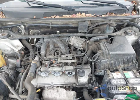 2004 Toyota Highlander V6 z USA, uszkodzony, nr VIN JTEDP21A840029148